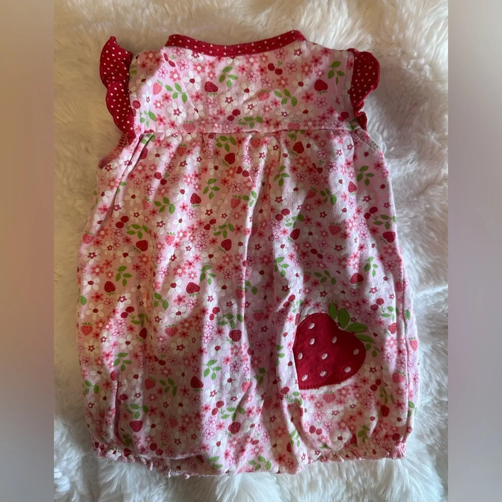 Carter’s Strawberry Floral Romper| Baby Girl | 3 Months | Pink Summer Outfit 🍓